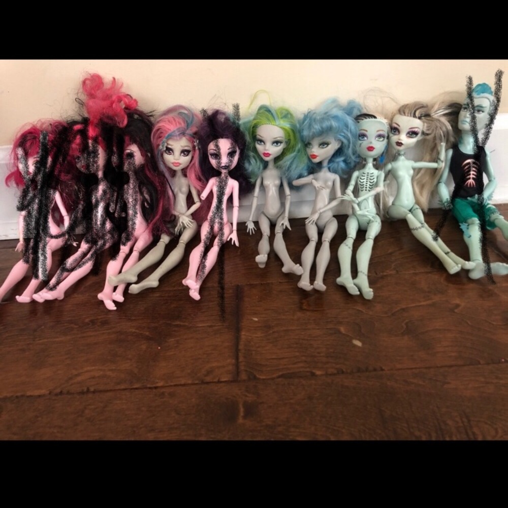 Monster High doll lot